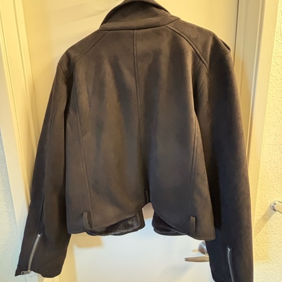 Forever 21 Black inside fur lining Women's Jacket - Picture 8 of 8